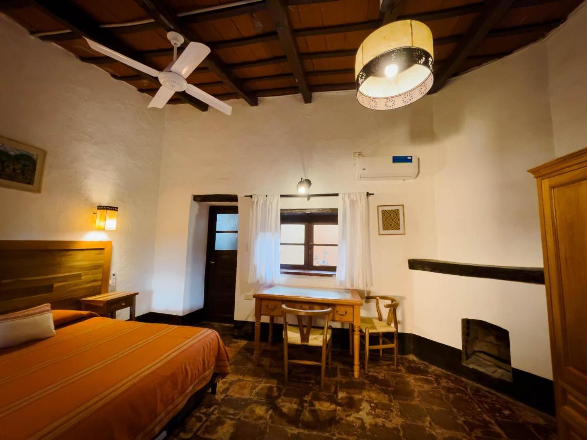 La Casona De Moldes Hotell Coronel Moldes Eksteriør bilde